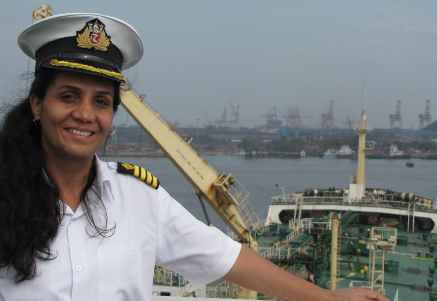 Indian tanker captain gets IMO award for exceptional bravery at sea