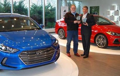 Auto Journalists honour Hyundai Elantra with two awards