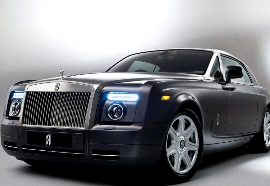 2016: Rolls-Royce records second highest sales in 113 years