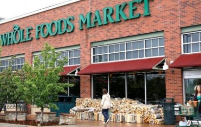 Amazon to buy Whole Foods for $13.7b