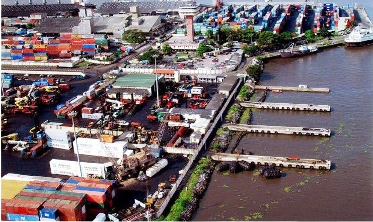 Gunmen attack anchored oil tanker in Lagos