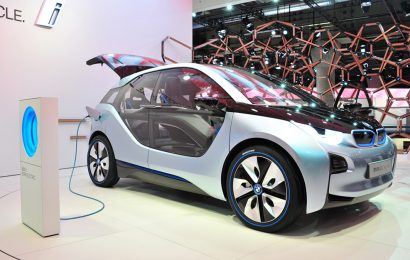 BMW to unveil 12 electric car models by 2025