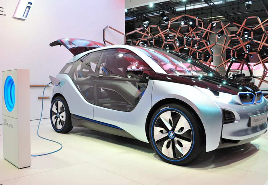 BMW to unveil 12 electric car models by 2025