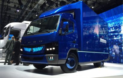 Daimler delivers first electric truck