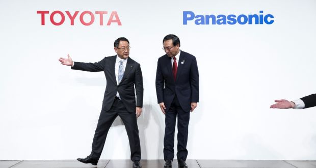 Toyota, Panasonic consider joint development of electric vehicle batteries