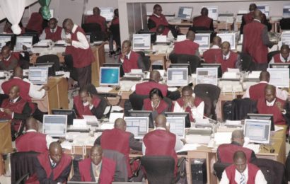 Nigeria Stock Markets Dips Further By N196b
