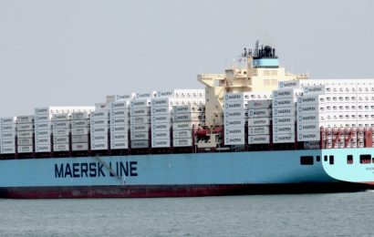 Maersk Lowers Profit Forecast amid Uncertainties