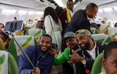 Excitement, Celebration As Ethiopia-Eritrea Commercial Flight Takes Off After 20 Years