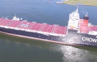 Firm Gets 1st LNG-Powered Ship