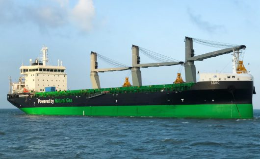 Firm Takes Delivery Of LNG-Fueled Bulker