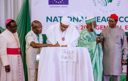 2019: Buhari, Others Sign Peace Accord