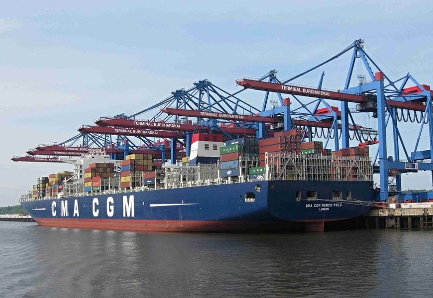 Vietnam Welcomes Largest Boxship