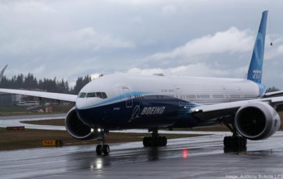 World’s Largest Twin-Engine Jet Completes First Flight
