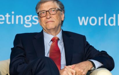 Bill Gates Steps Down From Microsoft Board
