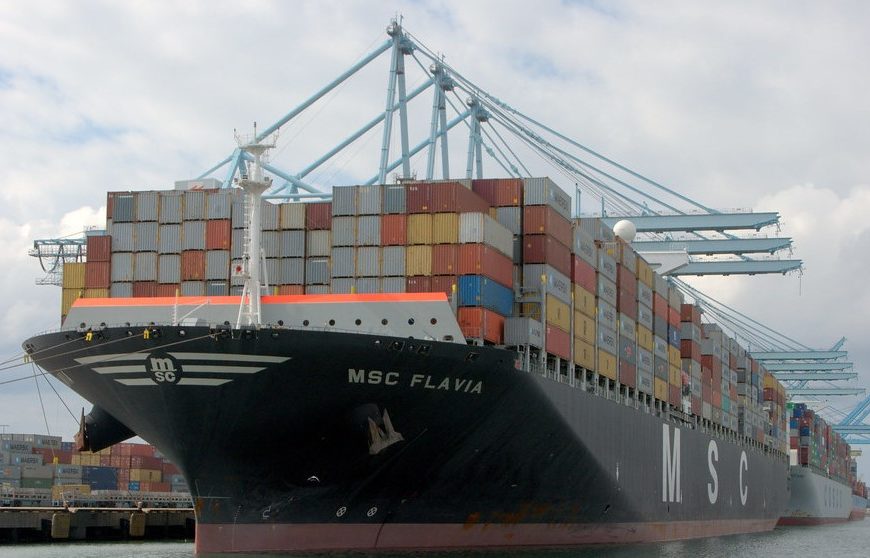 Seaport Welcomes Largest Boxship