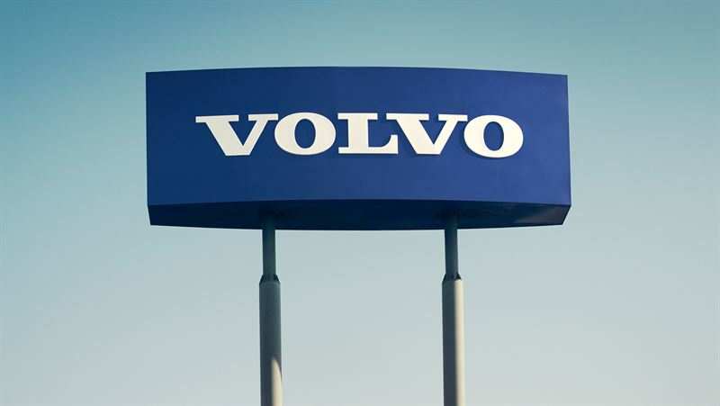 Volvo Cars To Cut 1,300 Jobs