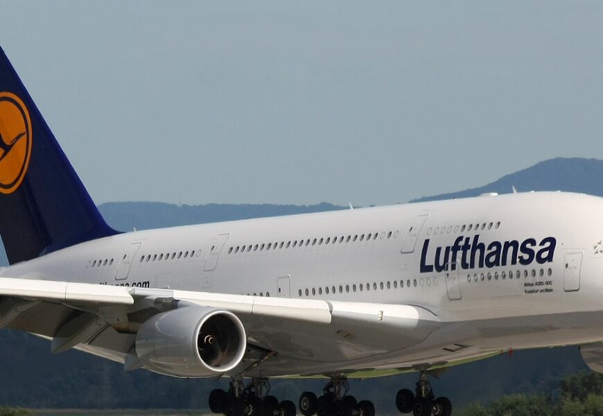 Lufthansa To Ground 500 Aircraft