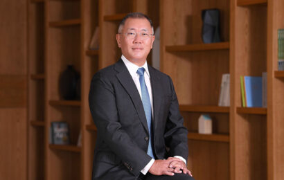 Euisun Chung Inaugurated As Chairman  Of Hyundai Motor Group