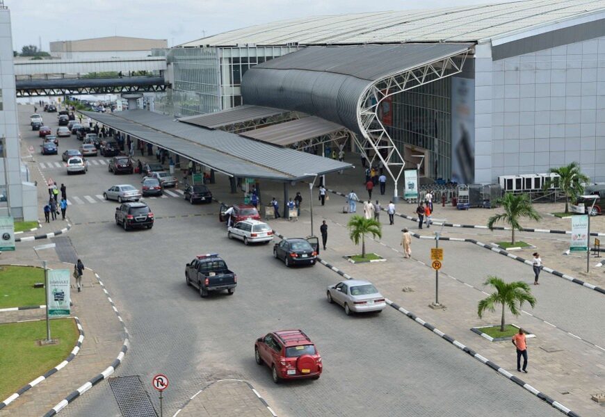 MMA2 Security Returns Lost Bag Containing N2.35m  To Passenger