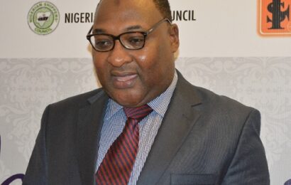 Hassan Bello Celebrates Nigerian Shippers‘ Council Staff