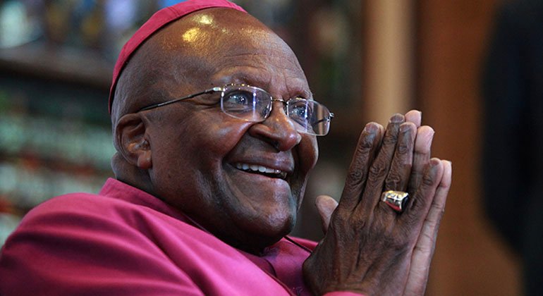 Buhari Mourns Archbishop Desmond Tutu