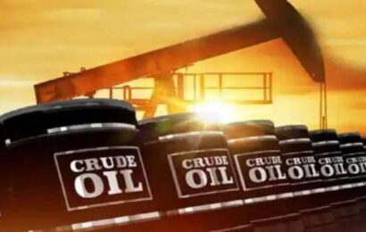 Oil Prices Rise As Saudi Arabia Pledges Output Cuts