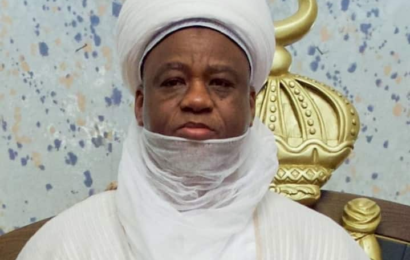 Buhari Celebrates Sultan Of Sokoto, Sa’ad Abubakar III At 66