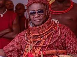 <strong>Oba Of Benin Pledges Support For Rubber Research Institute </strong>