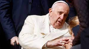 Pope Francis Decries ‘Icy Winds Of War’ At Easter Vigil