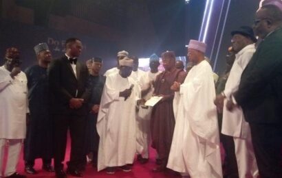 Obasanjo Praises I-G Baba At Awards Night
