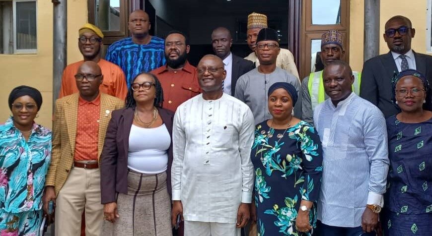 Shippers’ Council Visits Apapa LG, Seeks Collaboration