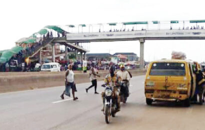 Lagos Begins Arrest, Prosecution Of Pedestrians Crossing Highway