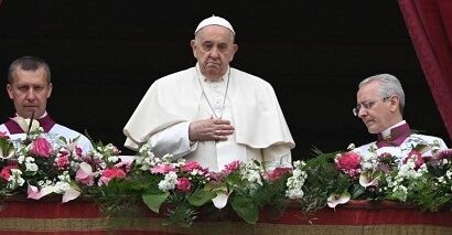 Pope Francis Urges Peace In Easter Message