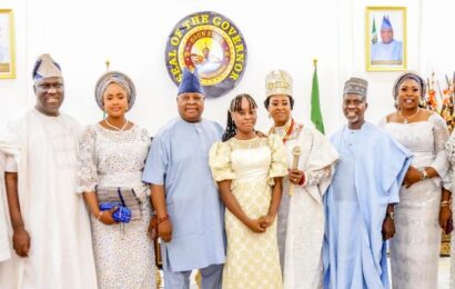 At Erelu’s Installation, Adeleke Harps On Agric Processing, Unity Among Obas