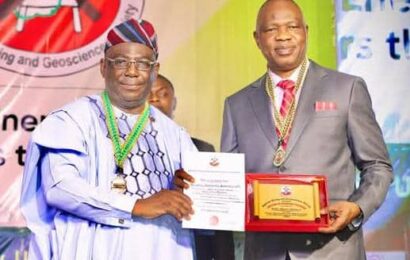 Customs Boss, Adeniyi Receives NMGS 2025 Honorary Fellowship Award