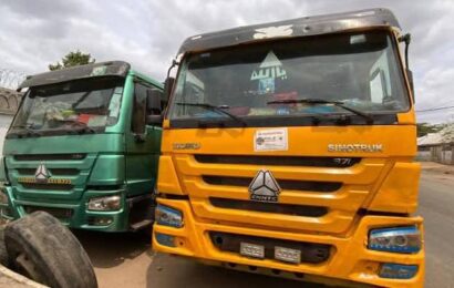 EFCC Arrests Eight Trucks Conveying Suspected Illegal Solid Minerals