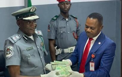 EFCC Probes CFA7m Intercepted By Customs