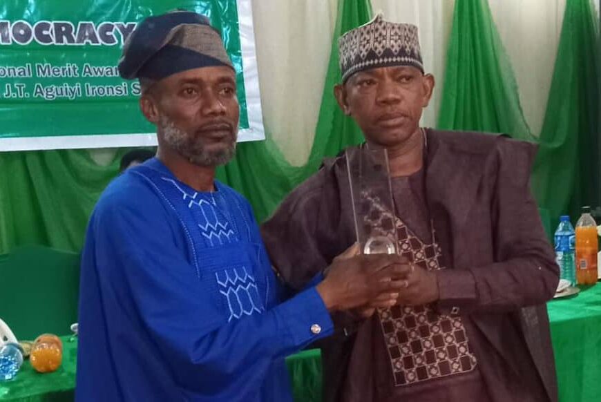NIWA MD Bags Service Award